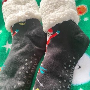 Old Navy Cozy Christmas Socks